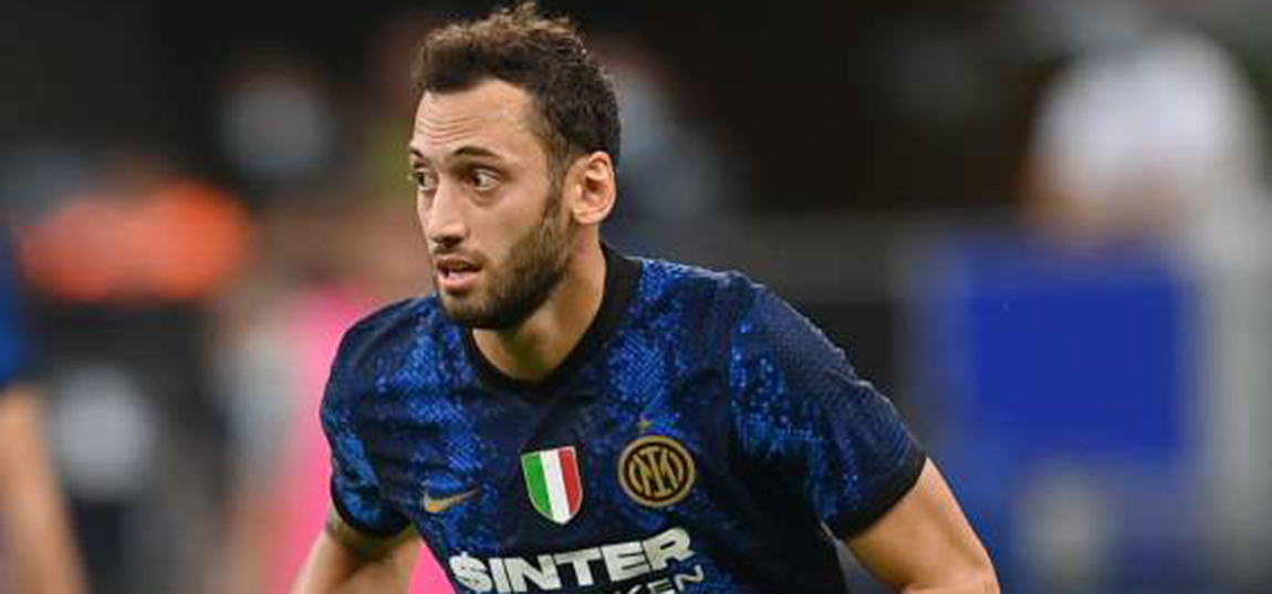 哈坎-恰爾汗奧盧恰球王