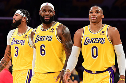 詹姆斯恐創尷尬紀錄