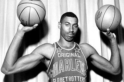 柯瑞追平張伯倫紀錄