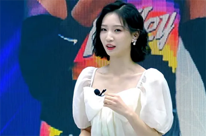 咪咕視頻體育NBA女主播廖鈺蓉