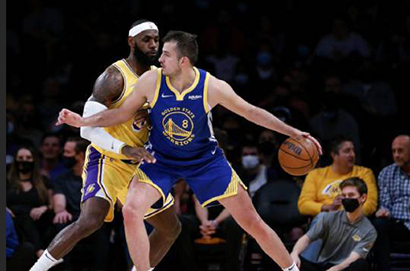 柯爾體系出奇兵