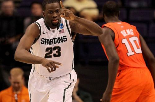 追夢入選大學名人堂