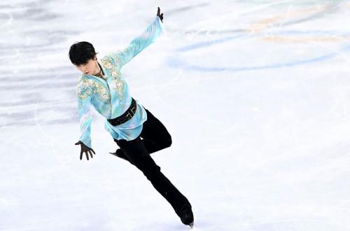 羽生結弦宣布不再參加比賽