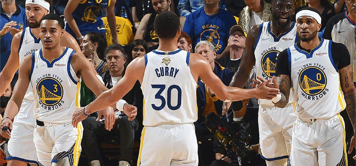 柯瑞成就了勇士王朝改變了NBA格局