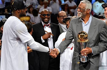 NBA全聯盟所有球隊將會退役6號球衣