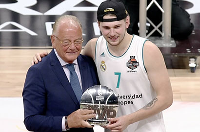 東契奇本賽季有望MVP？ 