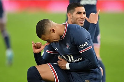 姆巴佩在更衣室失去支持