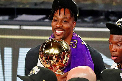 魔獸霍華德因為有總冠軍所以可以安心海外撈金