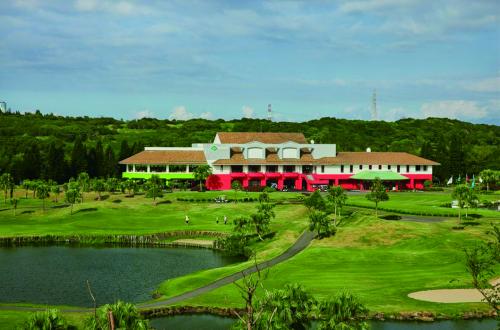 東華高爾夫俱樂部