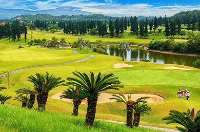 東華高爾夫俱樂部