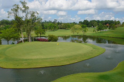 南寶高爾夫球場