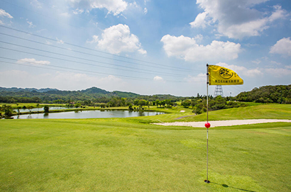 斑芝花高爾夫俱樂部