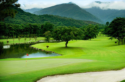 山湖觀高爾夫球場