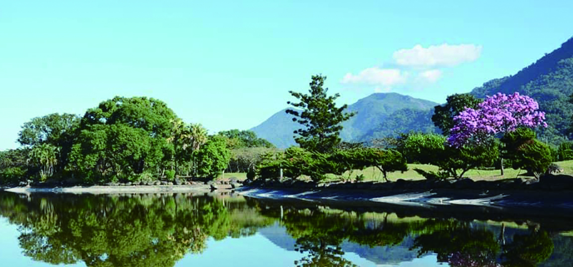山湖觀高爾夫球場
