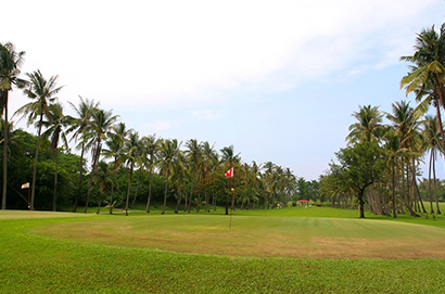 海軍左營高爾夫球場