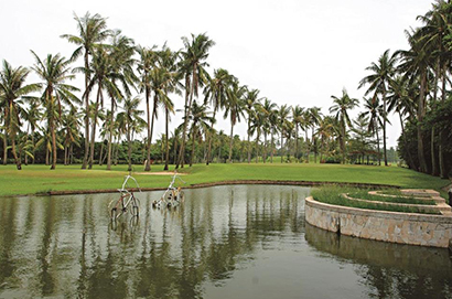 海軍左營高爾夫球場