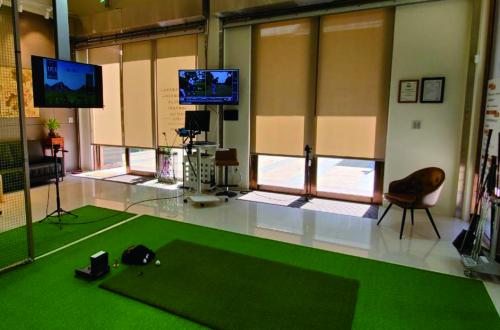 S.F Golf Studio高爾夫球練習場