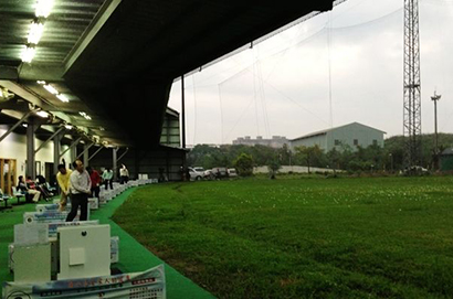 王朝高爾夫球練習場