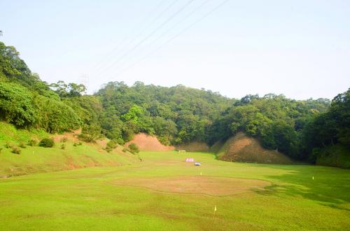 東湖高爾夫練習場