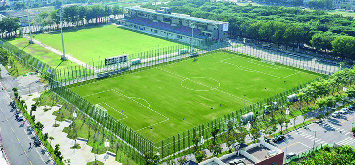 高雄楠梓足球場