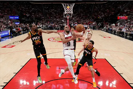 太陽隊與火箭隊火爆衝突